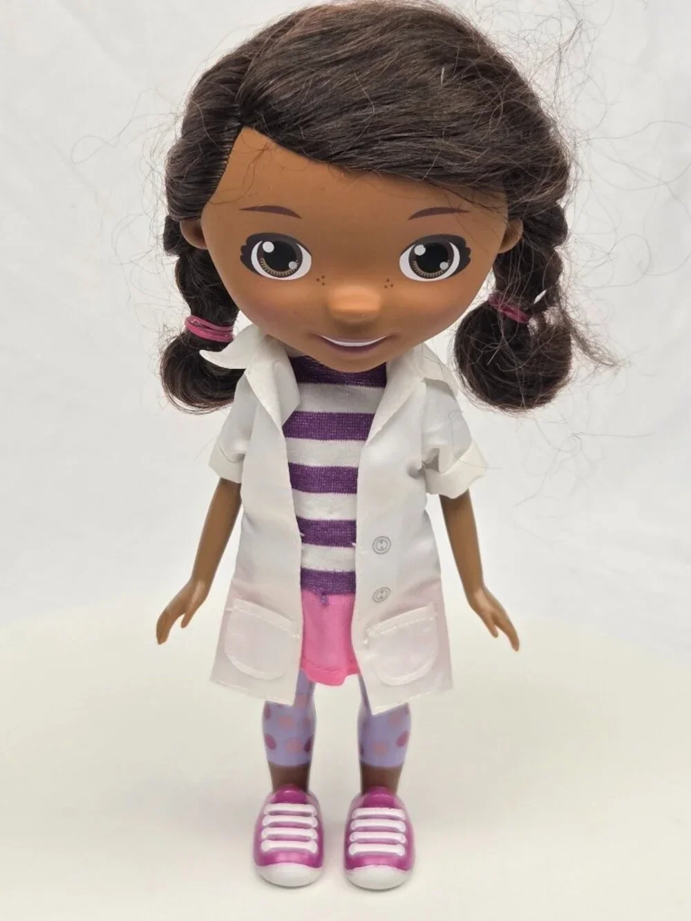 Disney Doc McStuffins 11 inch talking plastic doll Toy